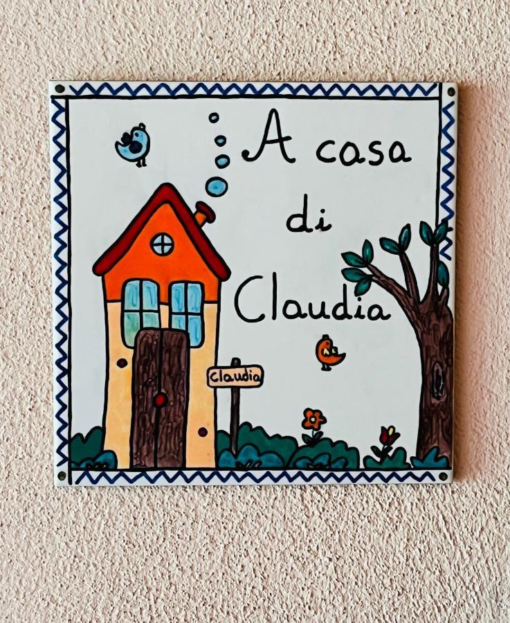 Appartamento A casa di Claudia Saturnia Esterno foto